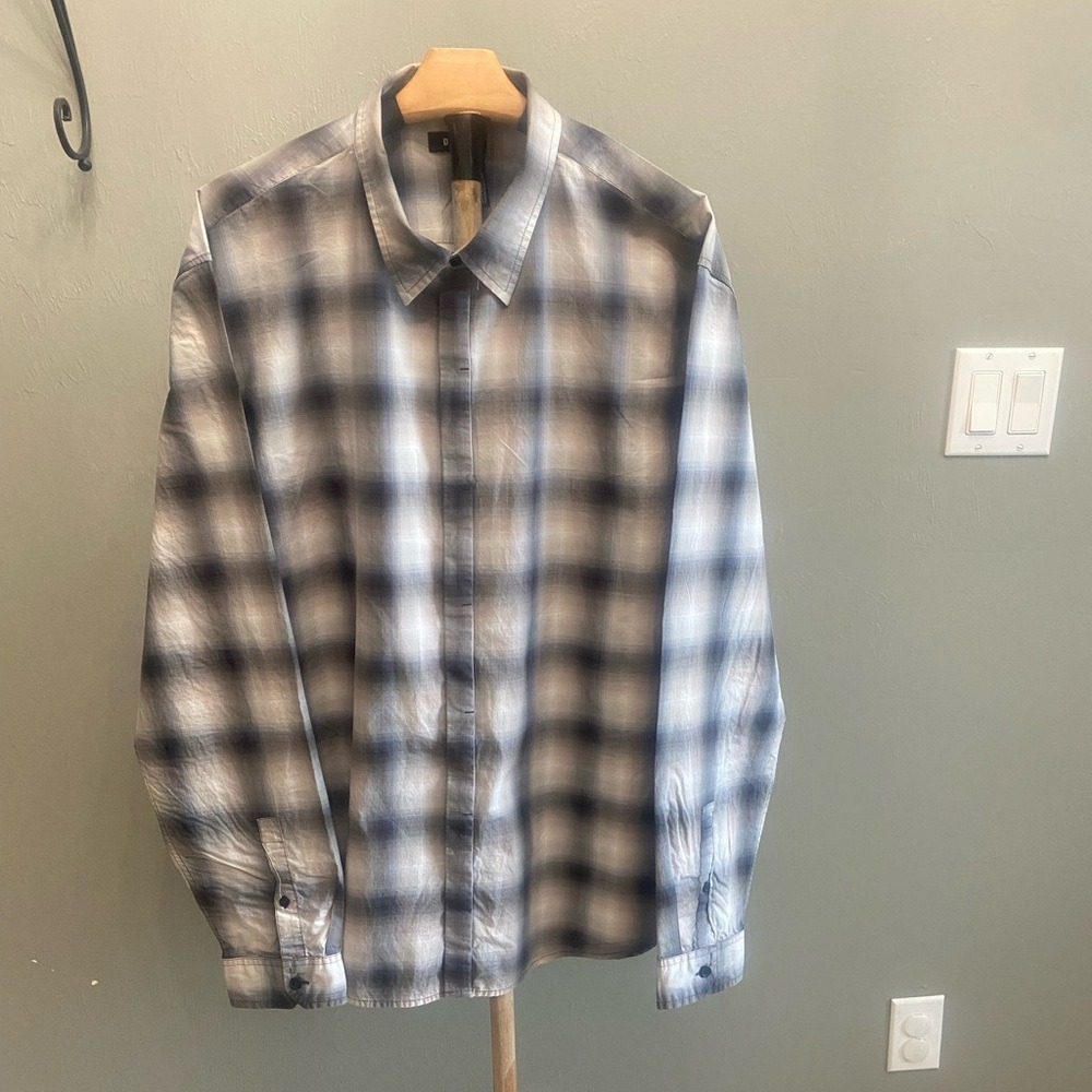 DKNY Men's‎ Gray and Blue Checkered Shirt
